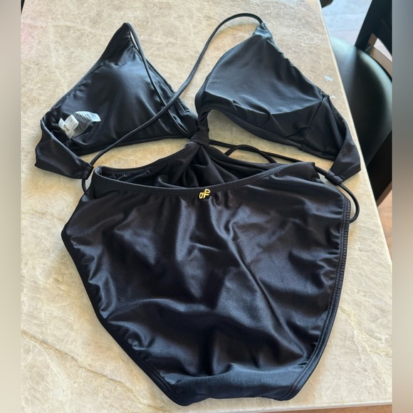 NWOT PILYQ Neptune Knot Cutout One Piece Black Swimsuit Size Small - Picture 7 of 11